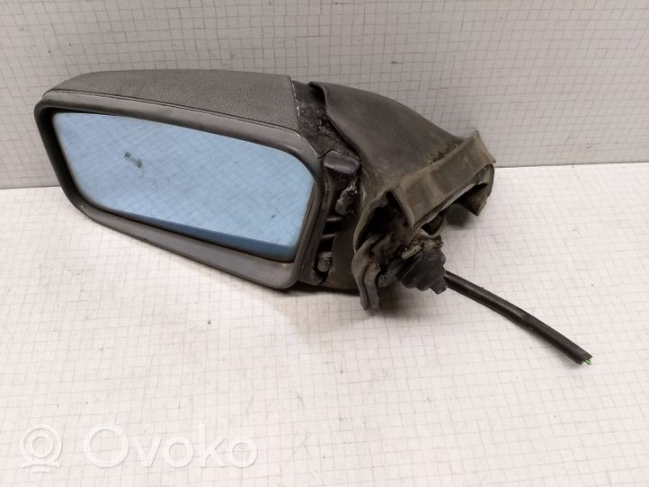 Audi 100 200 5000 C3 Etuoven sähköinen sivupeili 006208