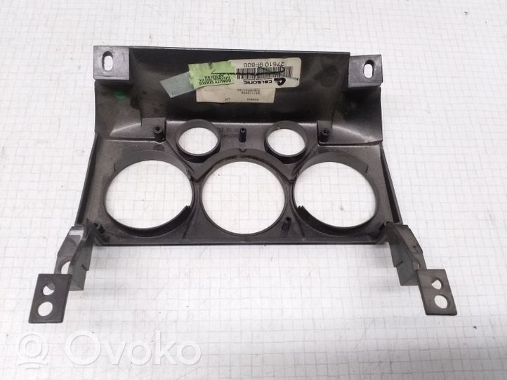 Nissan Primera Console centrale, commande chauffage/clim 275109F600