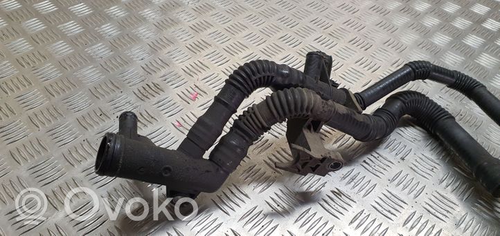 Ford Focus C-MAX Breather hose/pipe 