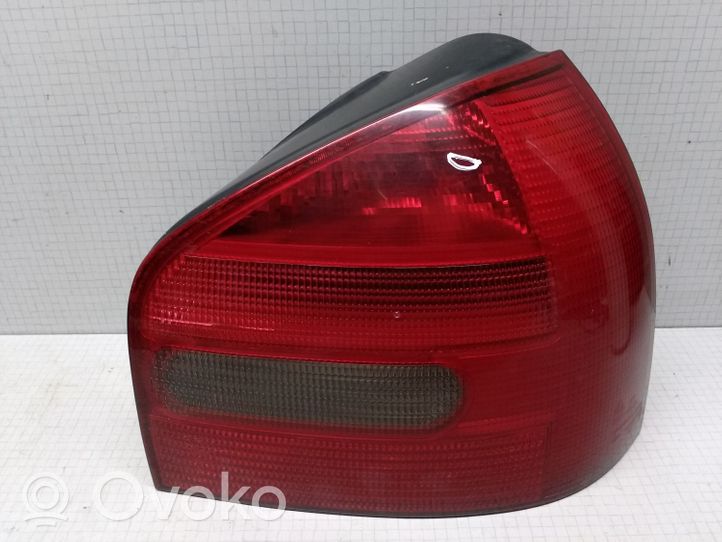 Audi A3 S3 8L Luz trasera/de freno 084411926R