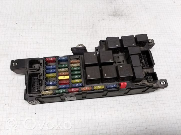 Volvo V70 Fuse module 9494207