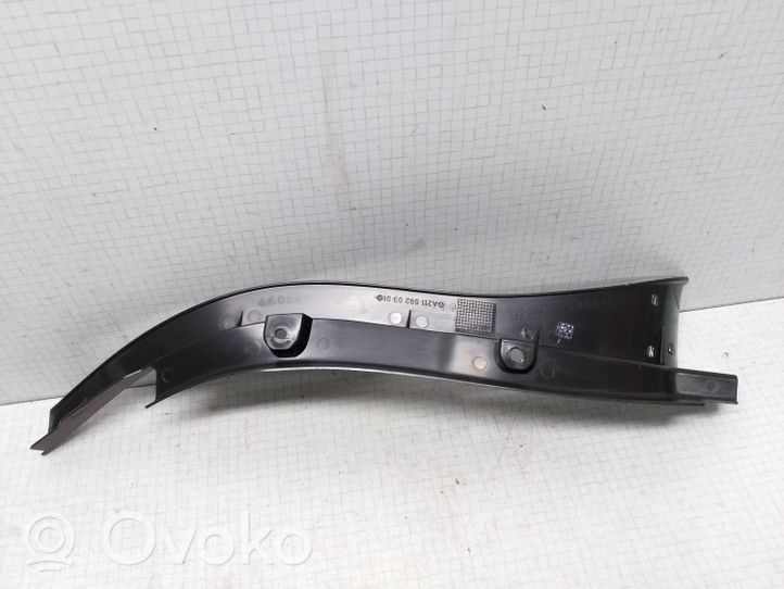 Mercedes-Benz E W211 Altro elemento di rivestimento sottoporta/montante A2116920301