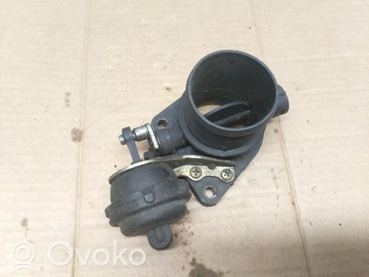 KIA Cerato Other engine bay part 