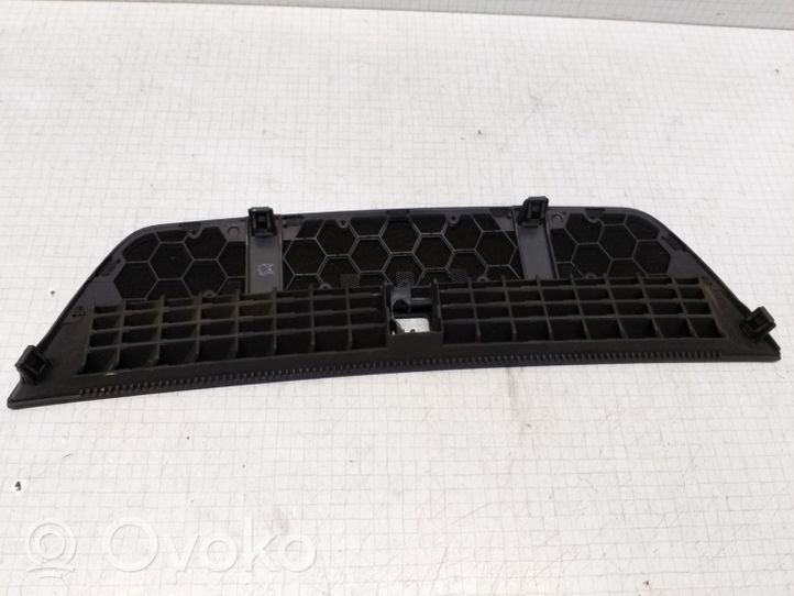 Audi A4 S4 B7 8E 8H Altra parte interiore 8E0819635D