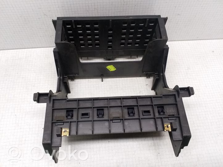 Audi A4 S4 B6 8E 8H Panneau de garniture console centrale 8E0858005E