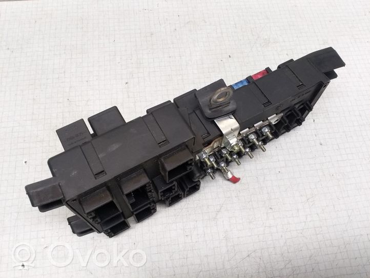 Volvo S60 Module de fusibles 518828017