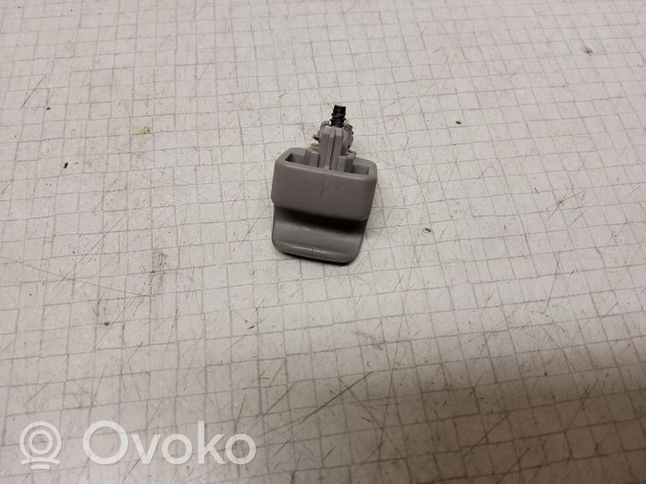 Nissan Almera N16 Clip/gancio/supporto per aletta parasole 