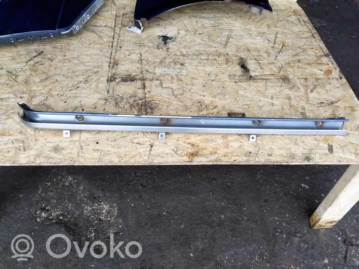 Volkswagen Transporter - Caravelle T5 Rail supérieur de porte coulissante 7H1184387