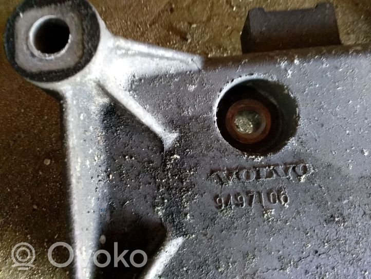 Volvo S60 Support de pompe de direction assistée 9497106