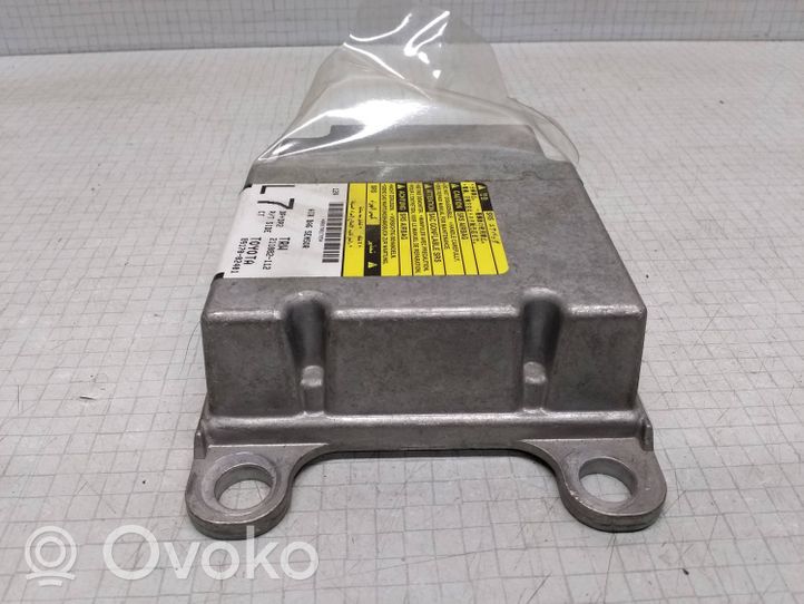 Toyota Corolla E120 E130 Poduszki powietrzne Airbag / Komplet 8917002401