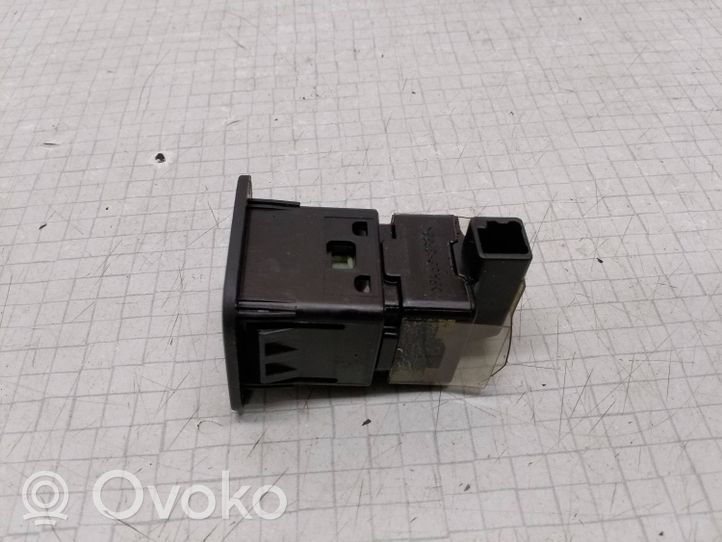 Toyota Corolla E120 E130 Interruptor de encendido/apagado del airbag de pasajero 1426B6N