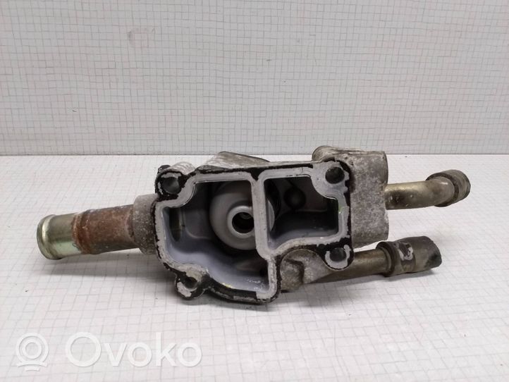 Nissan Almera N16 Termostaatin kotelo 130499F600