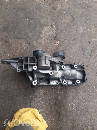 Volvo S60 Support de générateur / alternateur 8642196