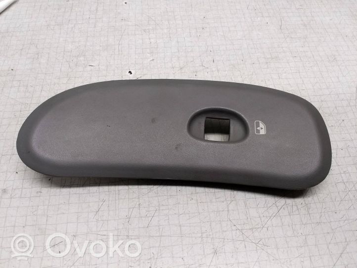 Chrysler Voyager Support bouton lève vitre porte avant 0SB711D5AC