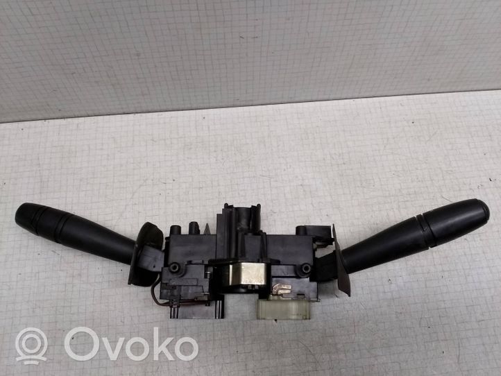 Opel Movano A Wiper turn signal indicator stalk/switch V7700354626