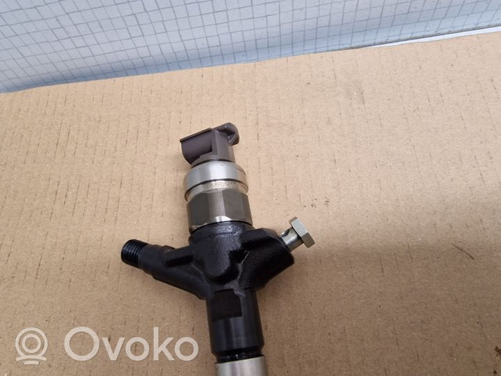 Subaru Outback Injecteur de carburant 16613AA030