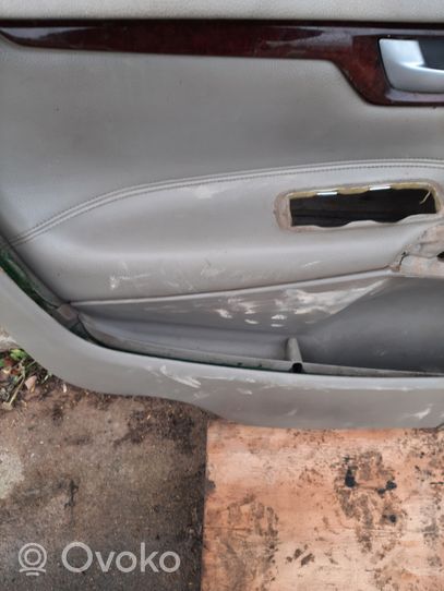 Volvo V70 Rivestimento del pannello della portiera anteriore 39964994