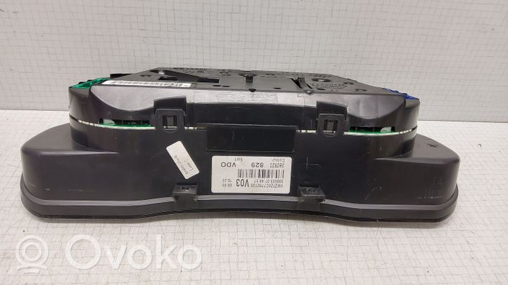 Volkswagen PASSAT B5.5 Komputer / Sterownik ECU i komplet kluczy 3B0920829