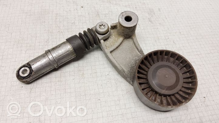 Subaru Outback Lichtmaschine Riemenspanner Spannrolle Keilrippenriemen Keilriemen F55272401