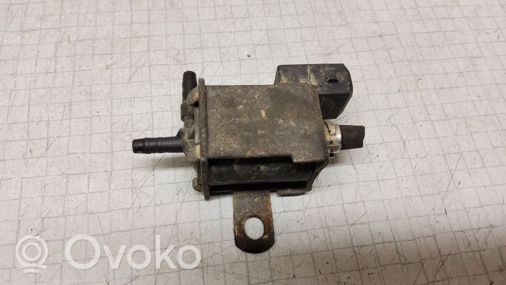 Renault Twingo I Turbo solenoid valve 028906283F