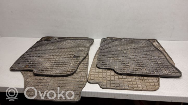 Volkswagen Polo Car floor mat set 