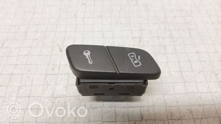 Volkswagen Polo Central locking switch button 6Q1962125