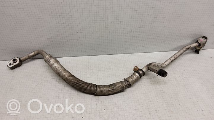 Volkswagen Polo Air conditioning (A/C) pipe/hose 
