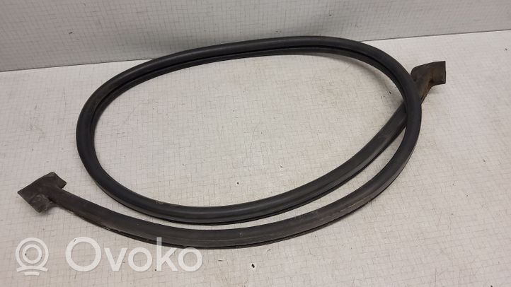 Volkswagen II LT Loading door rubber seal (on body) 