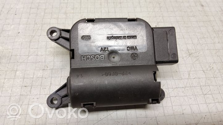 Volkswagen Polo IV 9N3 Motorino attuatore aria 0132801357