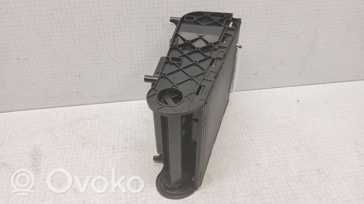 Volkswagen PASSAT B6 Portavasos delantero 3C0858329A