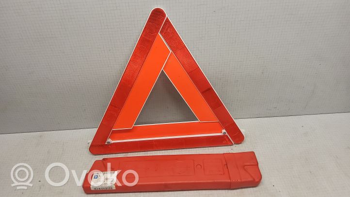 Opel Zafira A Emergency warning sign 9162908