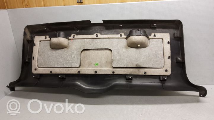 Volkswagen PASSAT B5 Tailgate trim 3B9867601