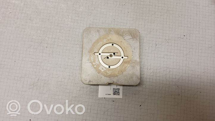 Opel Kadett E Borchia ruota originale GM90053290