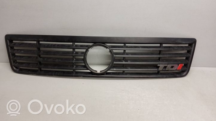 Volkswagen II LT Centrinės oro grotelės 2D0853653