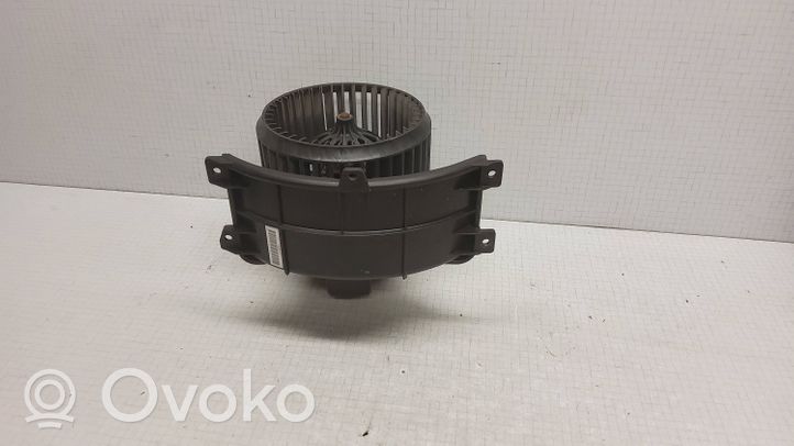 Volkswagen Transporter - Caravelle T5 Ventola riscaldamento/ventilatore abitacolo 7E1820021