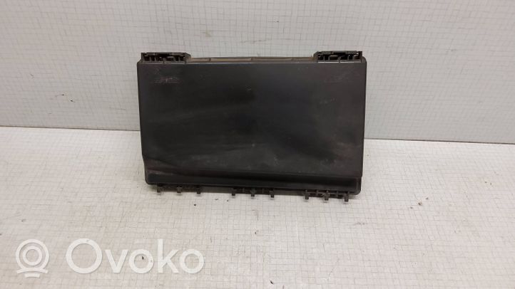 Opel Zafira B Coperchio scatola dei fusibili 13125865