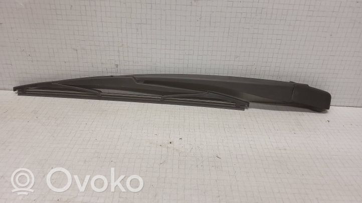 Opel Zafira B Rear wiper blade 13145552