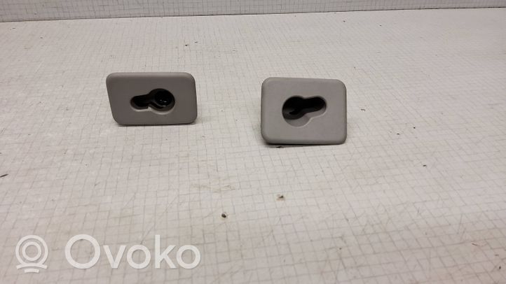 Opel Zafira B Un set di maniglie per il soffitto 13182241