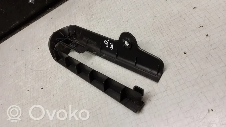 Audi A4 S4 B6 8E 8H Cache rail de siège conducteur avant 8E0881349