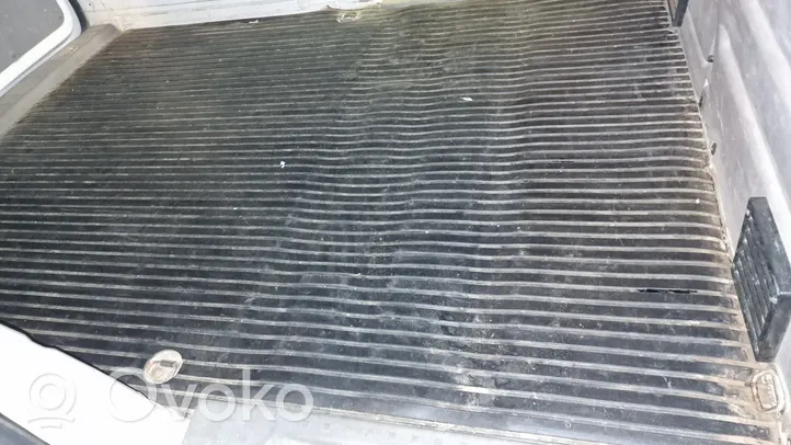Volkswagen Caddy Doublure de coffre arrière, tapis de sol 