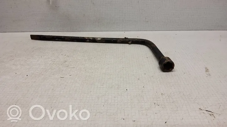 Ford Transit Custom Wheel nut wrench 