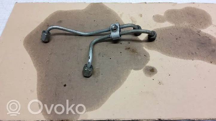 Toyota Verso Tuyau d'alimentation d'injecteur de carburant 