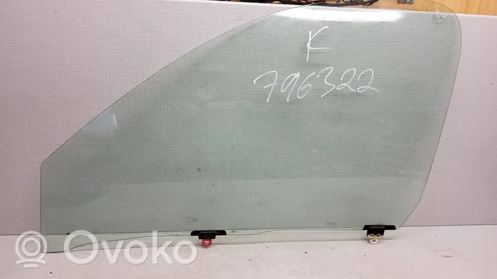 Toyota Yaris Verso Front windscreen/windshield window 