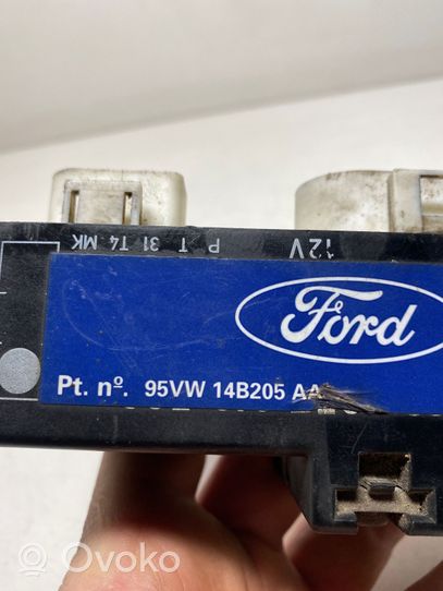 Ford Galaxy Sterownik / Moduł wentylatorów 95VW14B205AA