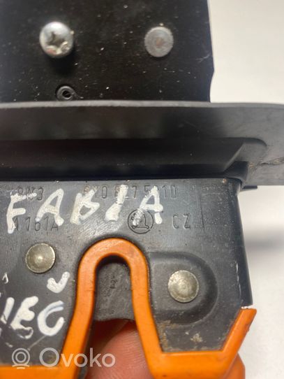 Skoda Fabia Mk1 (6Y) Serrure de loquet coffre 6Y0827501D