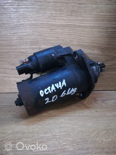Skoda Octavia Mk2 (1Z) Käynnistysmoottori 