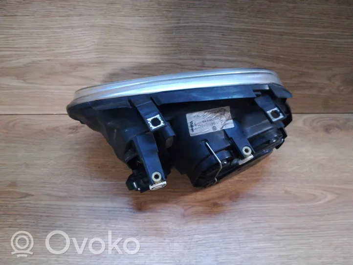 Volkswagen Golf IV Lampa przednia 1J1941016C