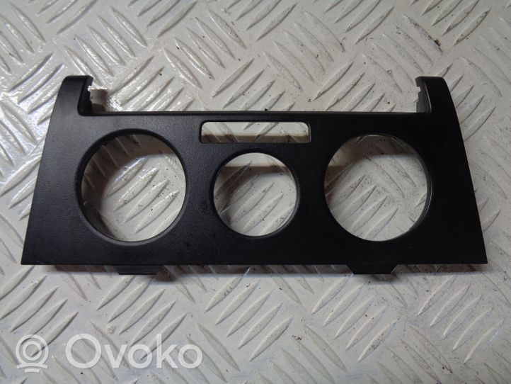 Skoda Rapid (NH) Console centrale, commande chauffage/clim 5JA819075A