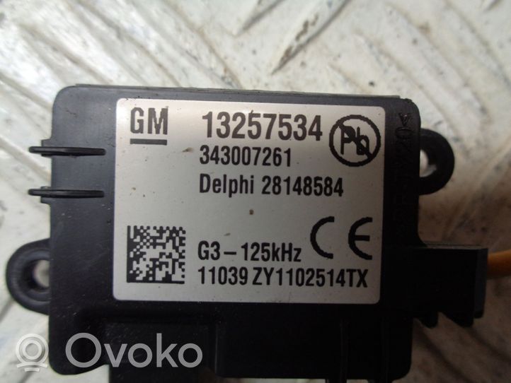 Opel Meriva B Antena / Czytnik / Pętla immobilizera 13257534