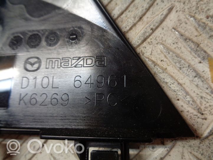 Mazda 2 Inny element deski rozdzielczej D10L64961